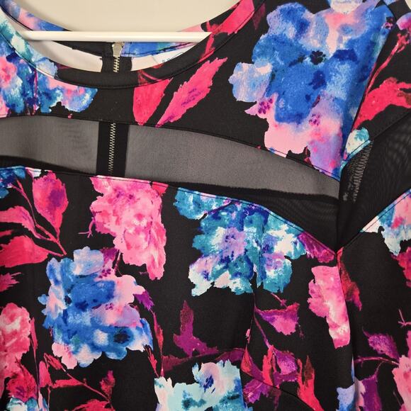 BOUTIQUE WOMEN Black Floral DRESS Sheer Bands PLUS 2X Pink Blue Party Classic - Picture 3 of 10